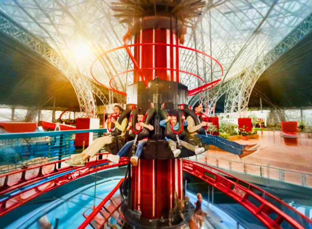 Ferrari_World_emipulse-02